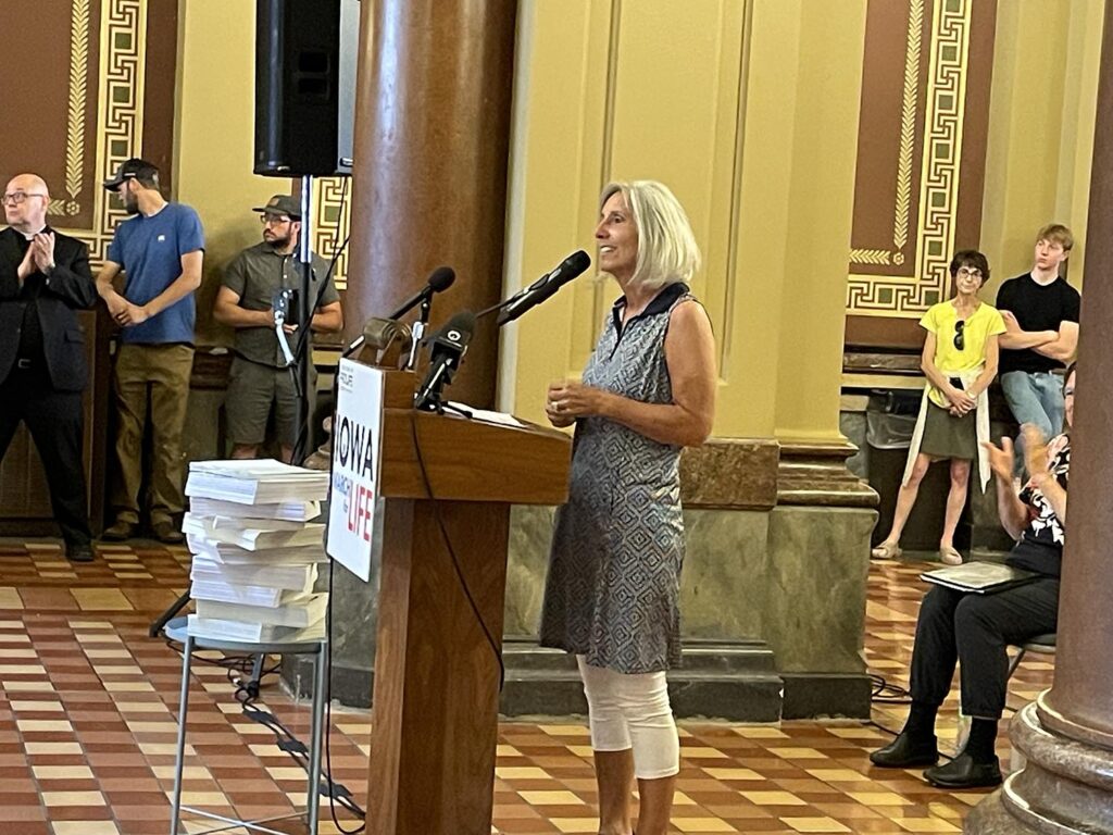Rep. Luana Stoltenberg at the Iowa March for Life 2023